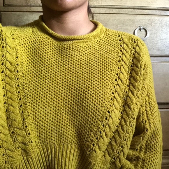 XS BDG Mustard Crop Sweater - Picture 2 of 7
